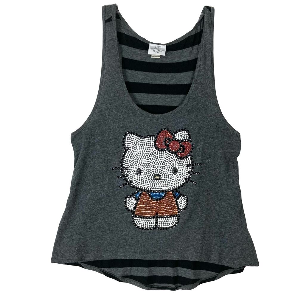 nwot HELLO KITTY UNIVERSAL STUDIOS Top L Studded-Red-Blue-White Logo Stripe Grey